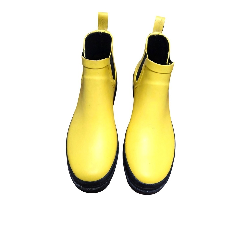 GOGO Women's Yellow Waterproof Rubber Ankle Rain Boots Black Soles Size 8
